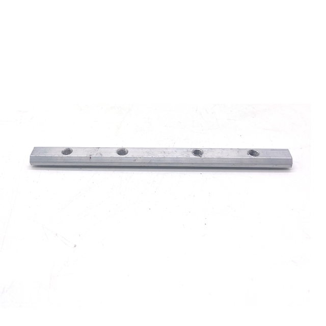 Morsetti per montaggio su pannello solare Giunzione per guida in alluminio Connect