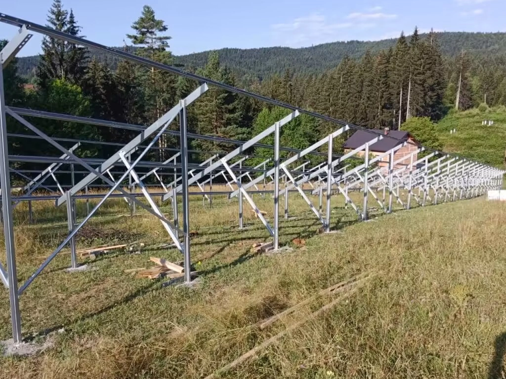 Galvanized vs Zam: una resa dei conti delle tecnologie anti-corrosione