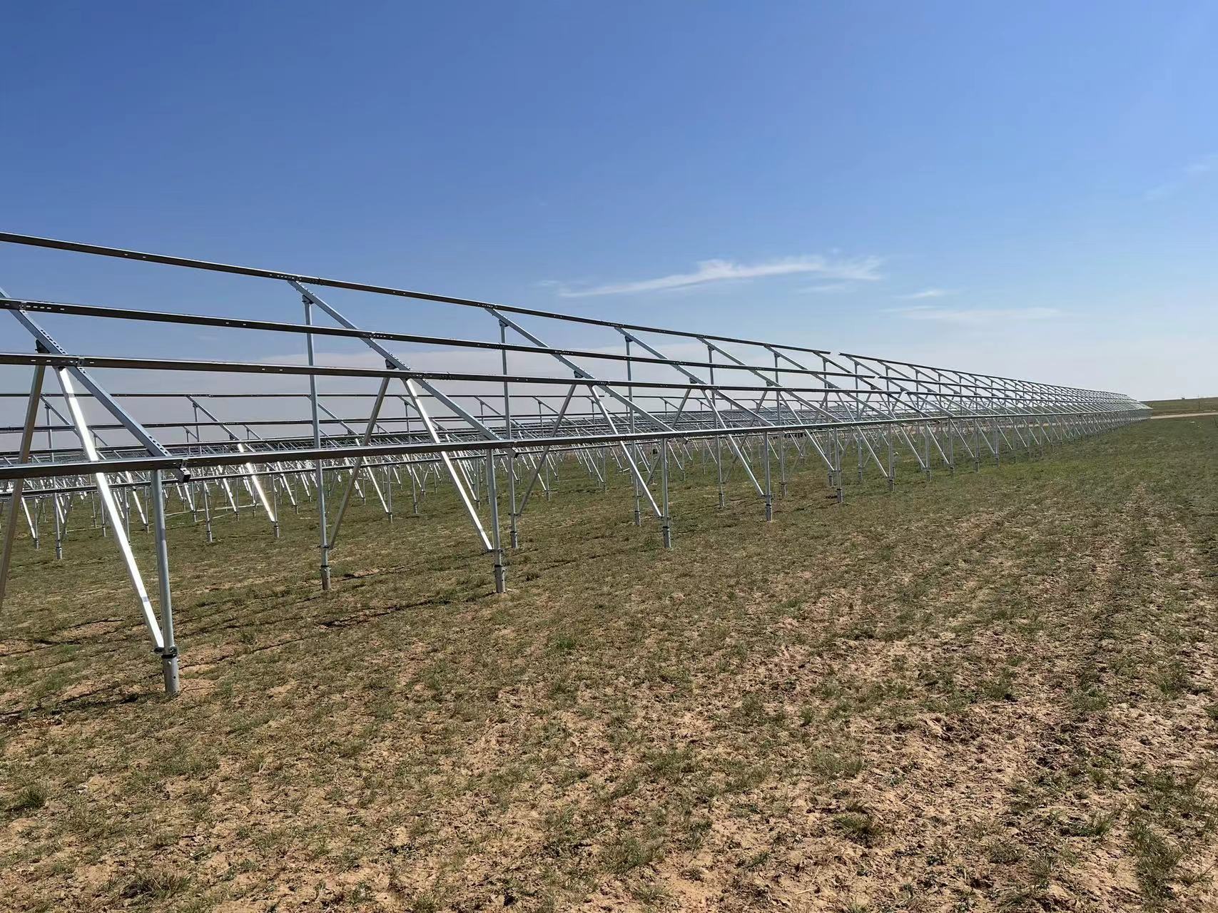 Sistema di montaggio solare a terra negli Stati Uniti nel 2020